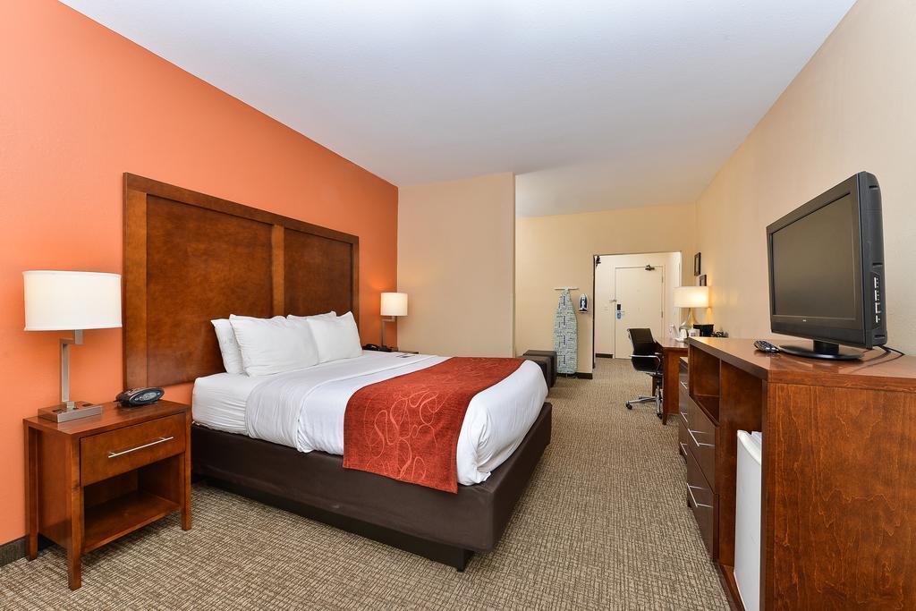 Comfort Suites Omaha Exterior foto